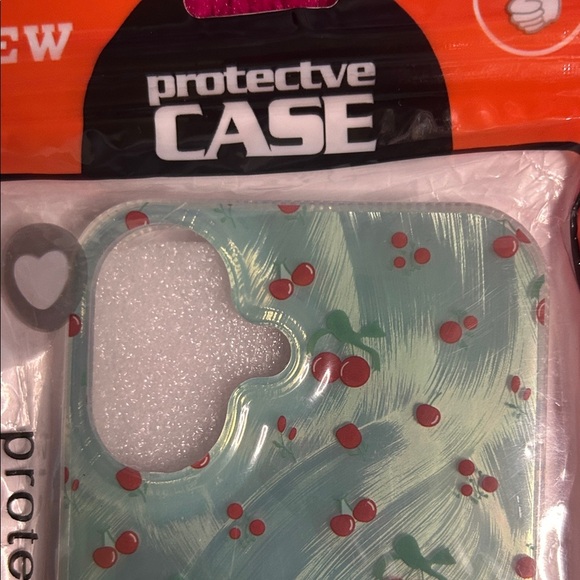Protective Case with Cherry Design - Green - Picture 3 of 3
